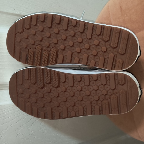 Vans Sk8-Hi MTE 2.0 DX Shoes Size 7 Women's / 5.5 Men - Picture 9 of 9